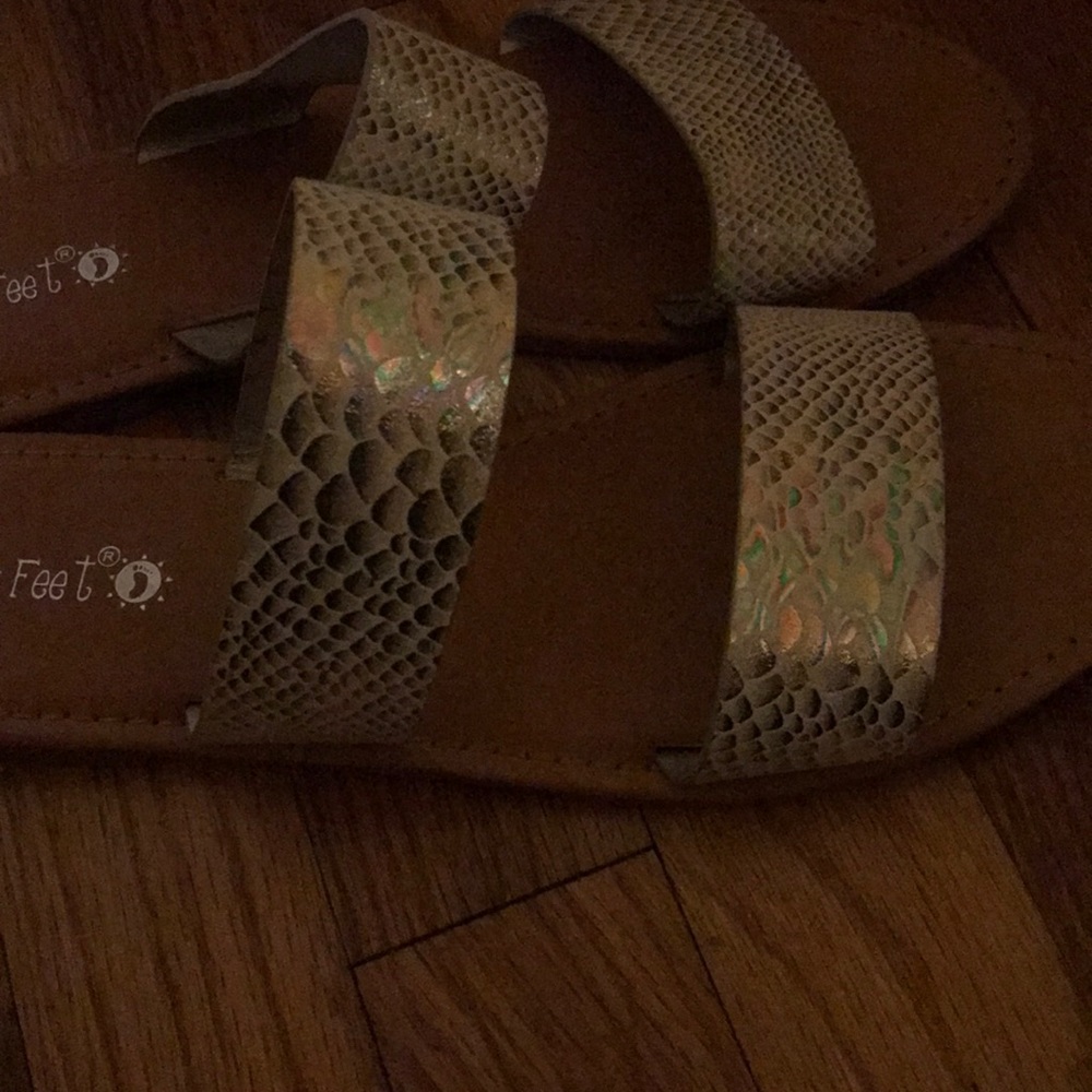 Sandals - Picture 3 of 5